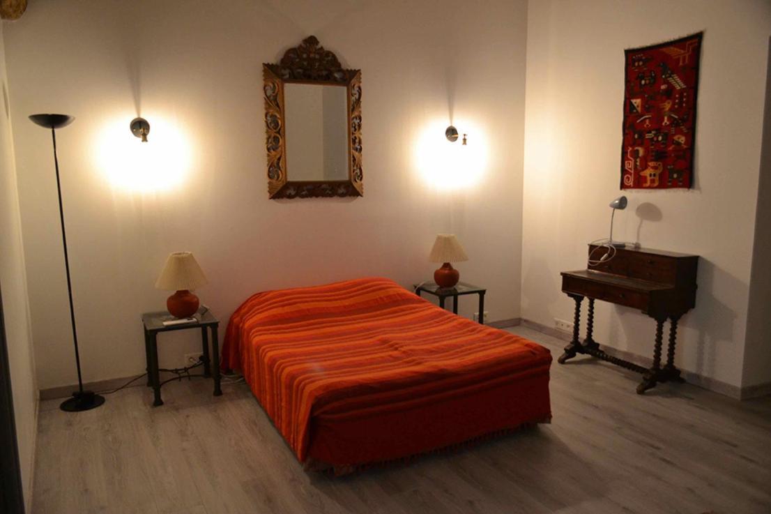 Chambres D Hotes De Charme Dans Mas La Souvine Du 17Eme, Chambres Climatisees Bedarrides ภายนอก รูปภาพ