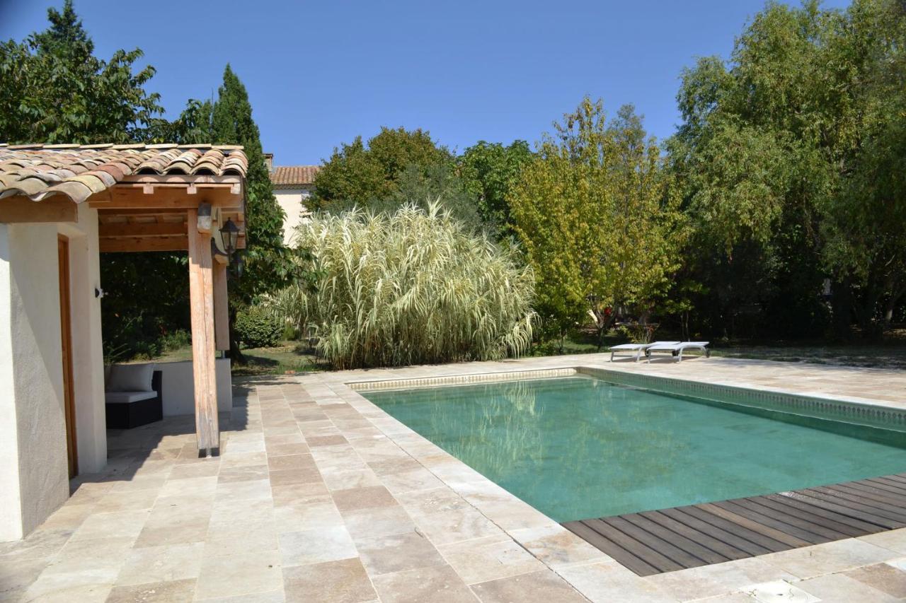 Chambres D Hotes De Charme Dans Mas La Souvine Du 17Eme, Chambres Climatisees Bedarrides ภายนอก รูปภาพ